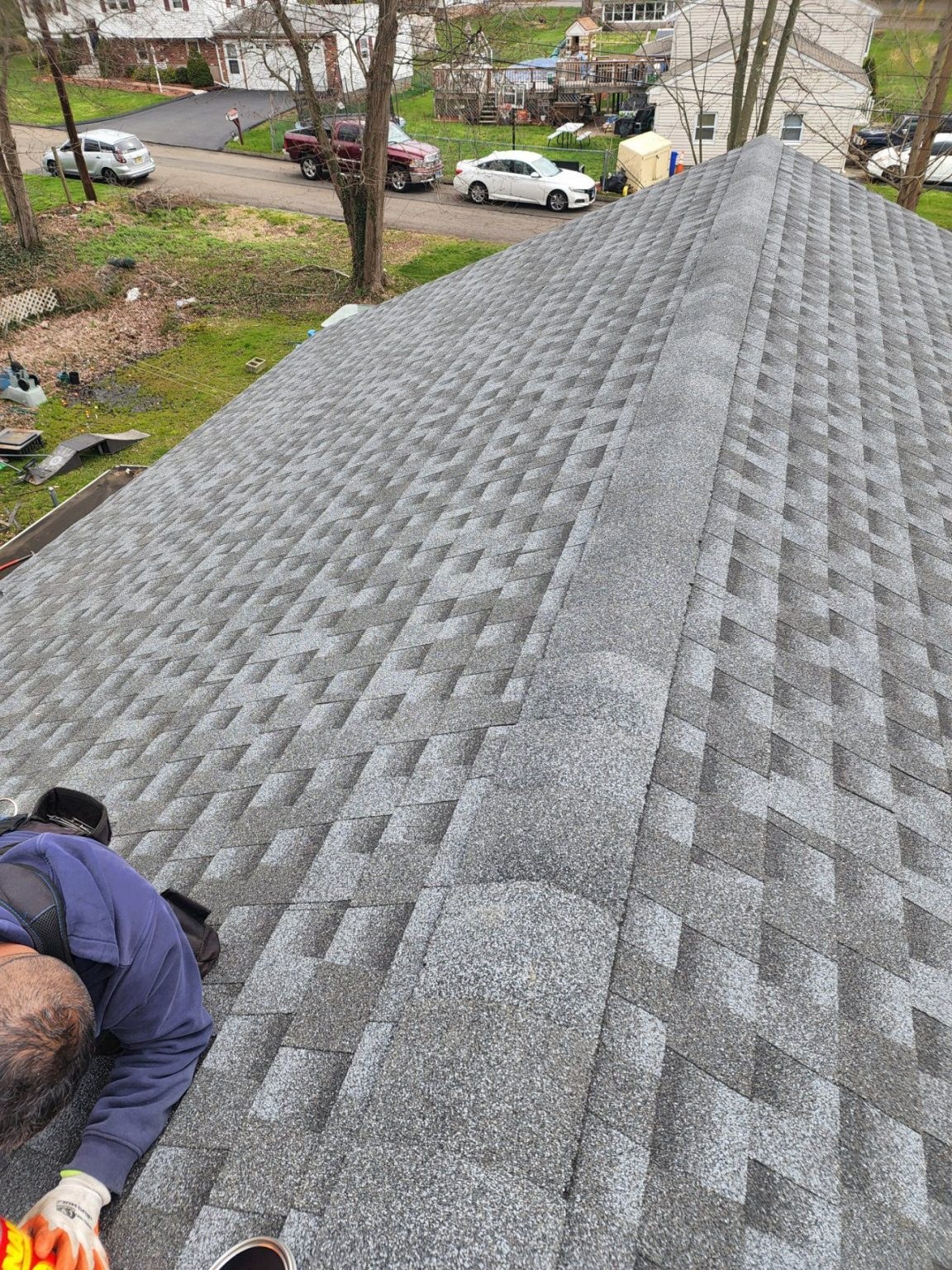 A newly finished shingle roof in Connecticut
